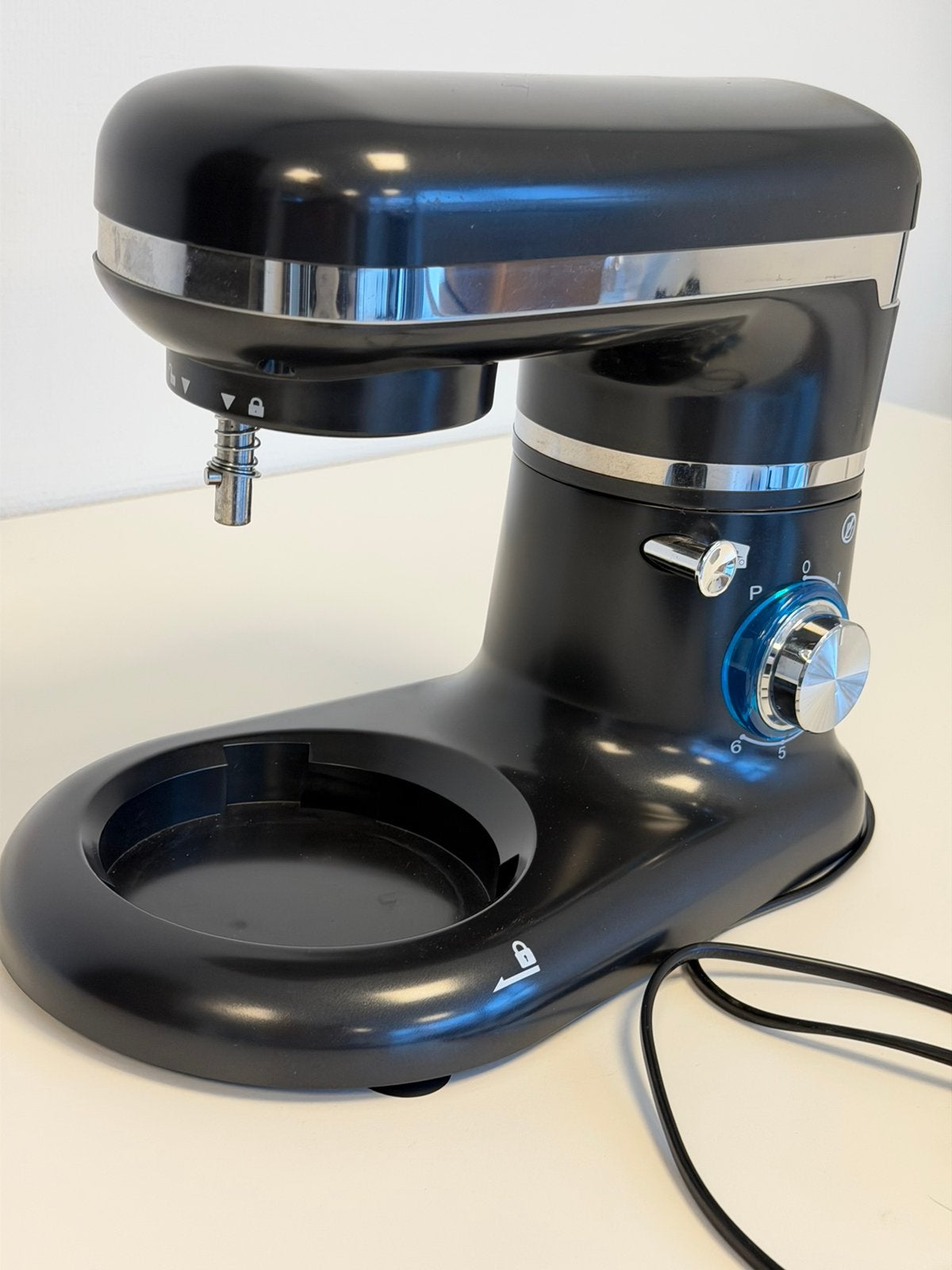 Quigg KMR 2020.20 Keukenmachine mixer Motorbasis Onderdeel, Witgoed en Apparatuur, Keukenmixers, ONDERDEEL, Nieuw, 3 snelheden of meer