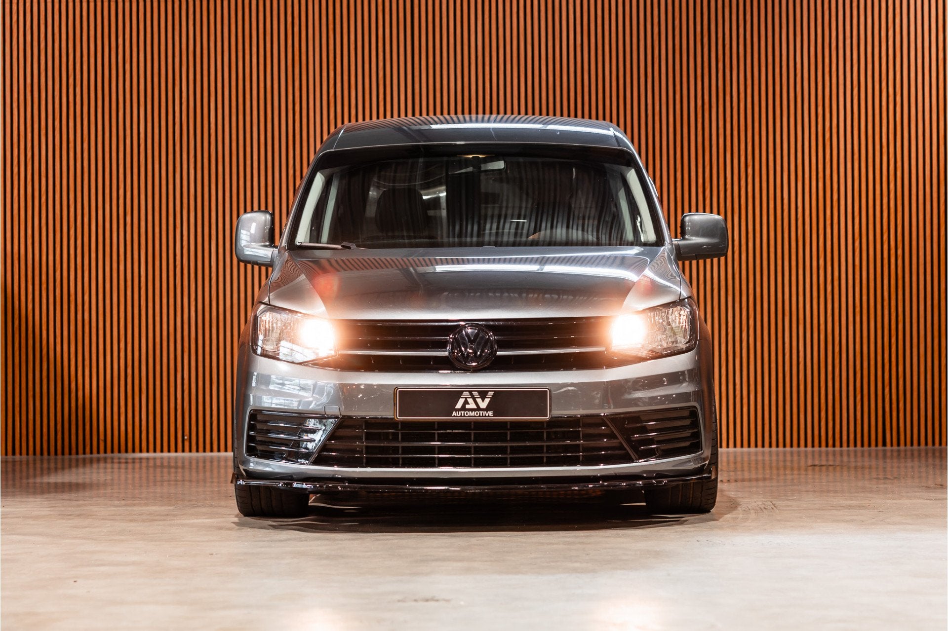Volkswagen Caddy 2.0 TDI 185 PK | R-Line | CarPlay | Camera, Voorwielaandrijving, Gebruikt, 4 cilinders, Volkswagen