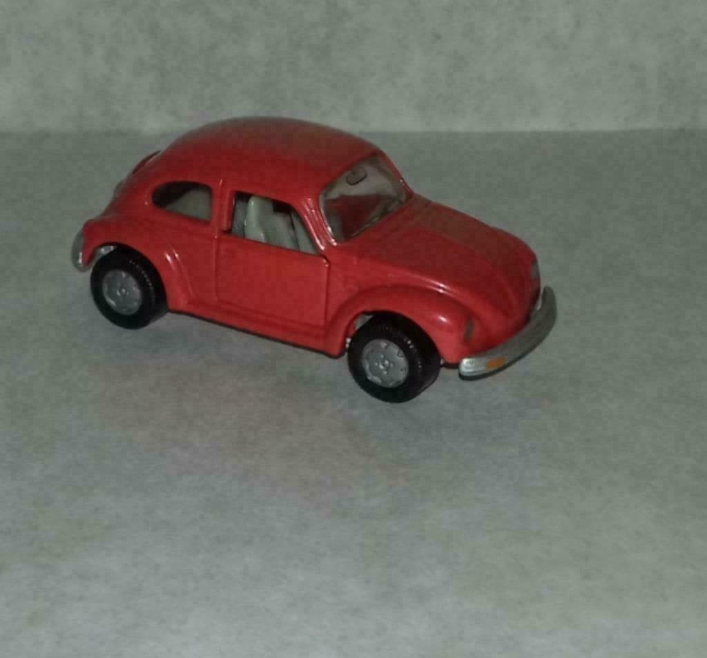Volkswagen Kever 1303 LS Rood (Siku), Ophalen of Verzenden, Nieuw, Auto