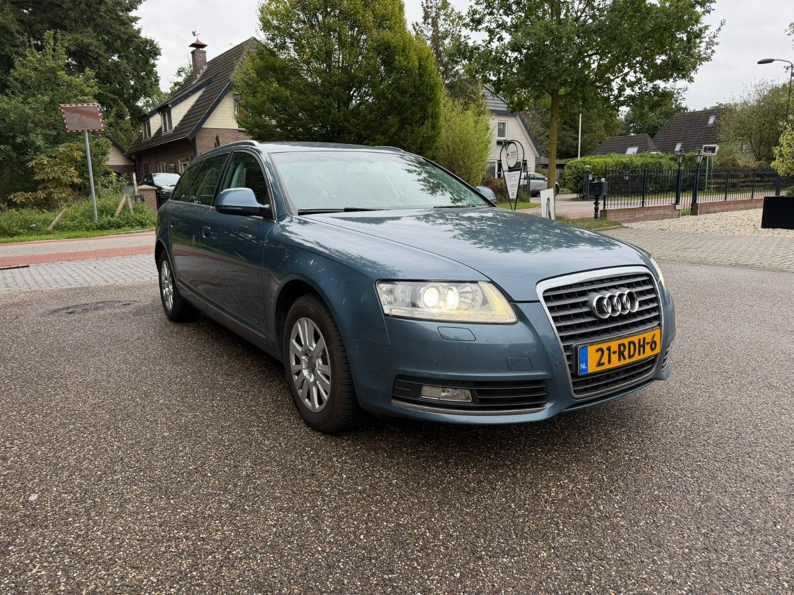 Audi A6 2.7 TDI 140KW Avant Multitronic 2011 Blauw, Auto's, 1800 kg, 2698 cc, Blauw, Origineel Nederlands