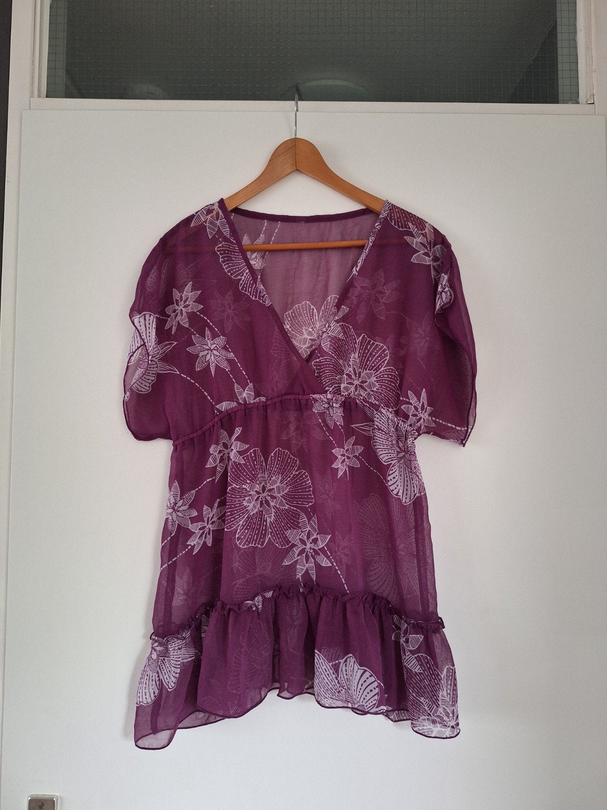 Mooie Paarse Top / Tuniek mt. XL €5,-, Kleding | Dames, Tops, Paars, Maat 46/48 (XL) of groter, Ophalen of Verzenden, Zo goed als nieuw