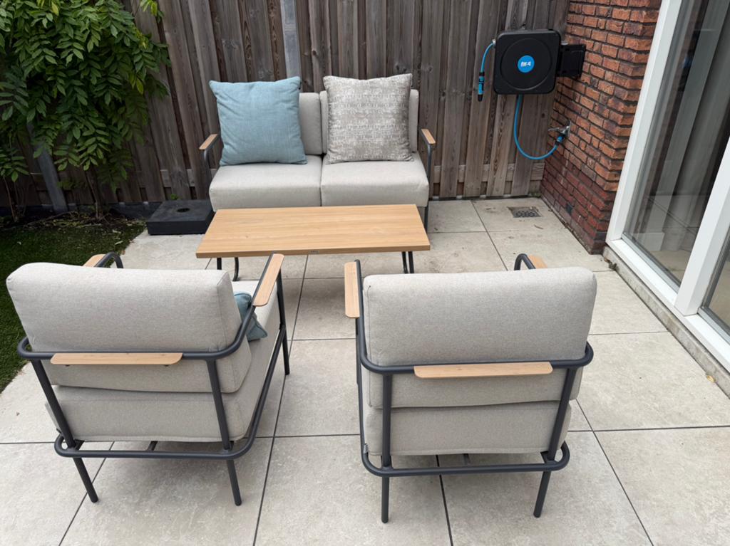 Luxe tuinset inclusief beschermhoes, Ophalen, Zo goed als nieuw, Aluminium, Bank