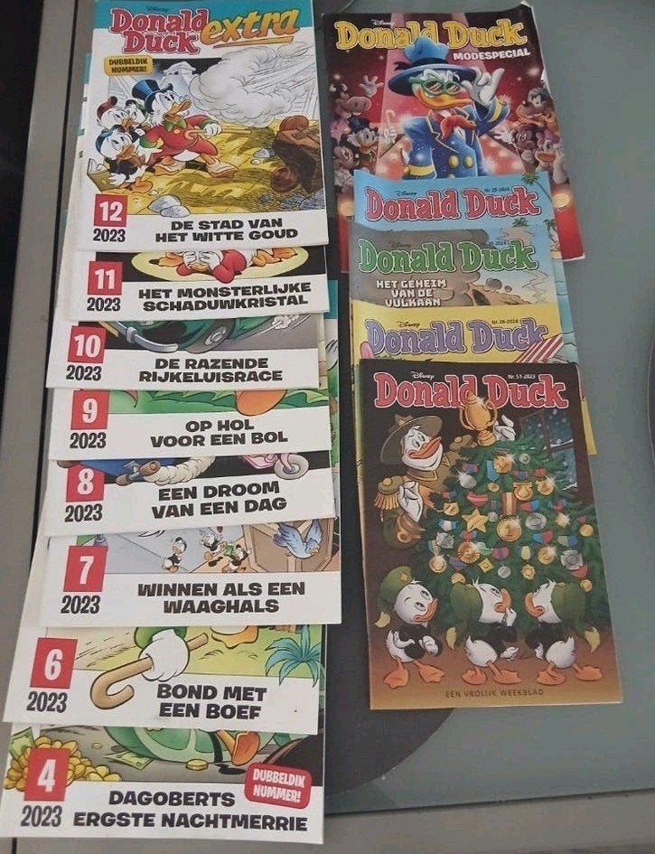 13 Donald duck en Donald duck extra
voor de liefhebber
wie b, Meerdere stripboeken, Ophalen of Verzenden, Zo goed als nieuw