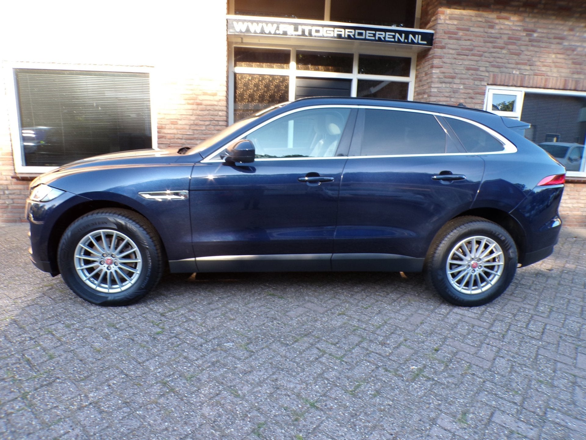 Jaguar F-PACE 2.0 R-Sport AWD 20d, Auto's, Automaat, Gebruikt, Euro 6, 4 cilinders