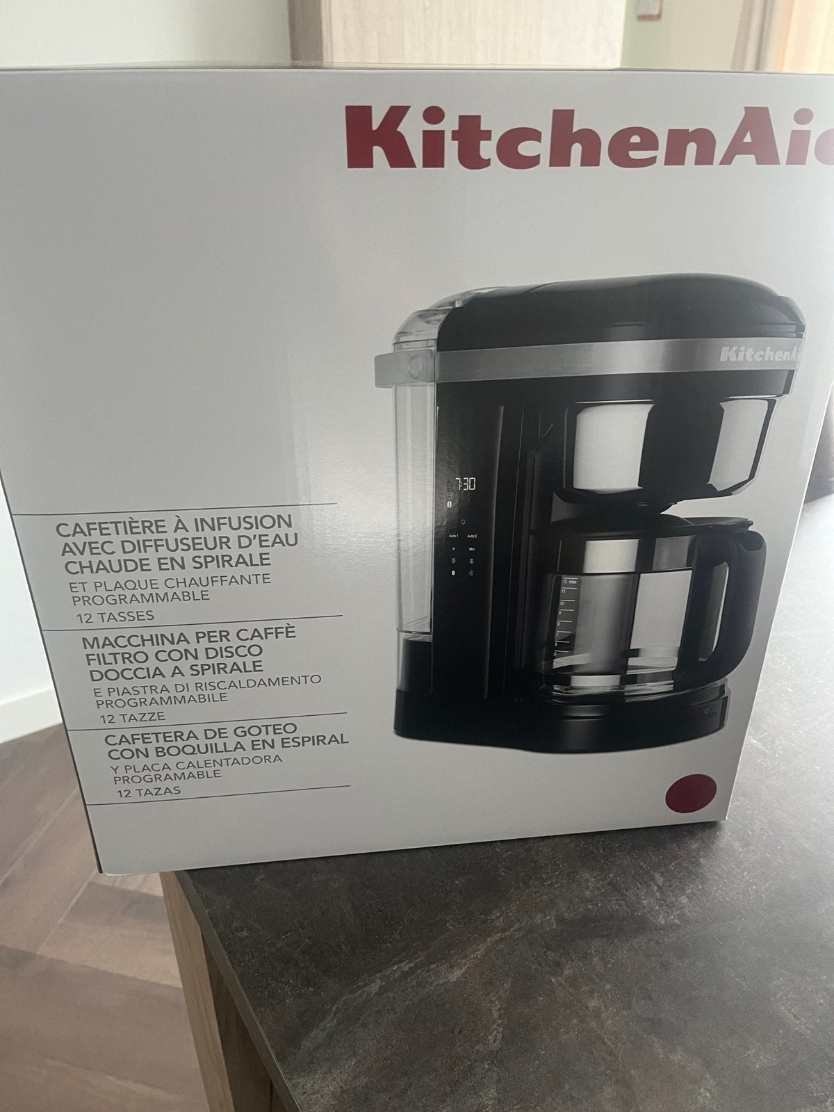 Kitchenaid koffiezetapparaat NIEUW/“(ROOD), Witgoed en Apparatuur, Koffiezetapparaten, 10 kopjes of meer, Ophalen of Verzenden