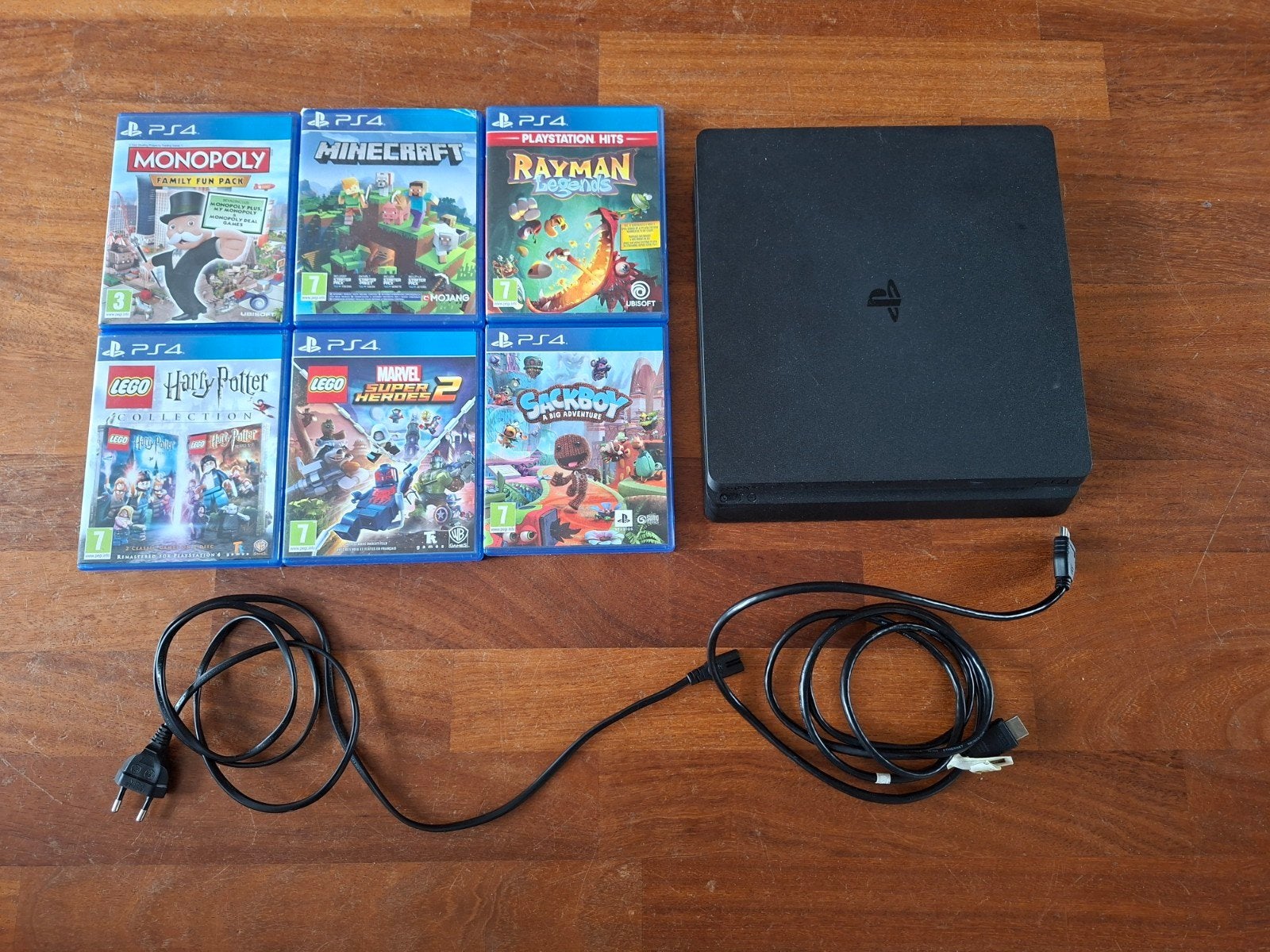 PS4 Slim met 6 games, Ophalen of Verzenden, Zonder controller, Slim, Gebruikt