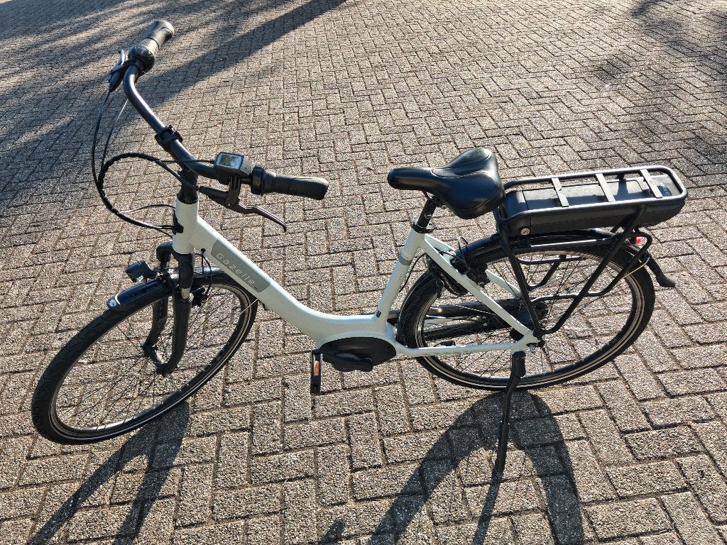 Gazelle Paris C7 Elektrische Fiets, Fietsen en Brommers, Ophalen of Verzenden, Zo goed als nieuw, 51 tot 55 cm, 50 km per accu of meer
