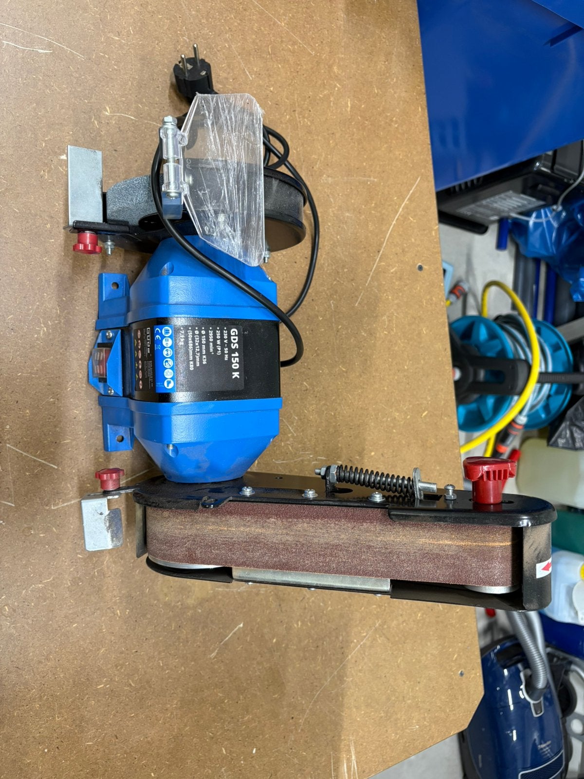 Slijp/schuurmachine, Ophalen, Zo goed als nieuw, Minder dan 700 watt, Werkbankslijpmachine