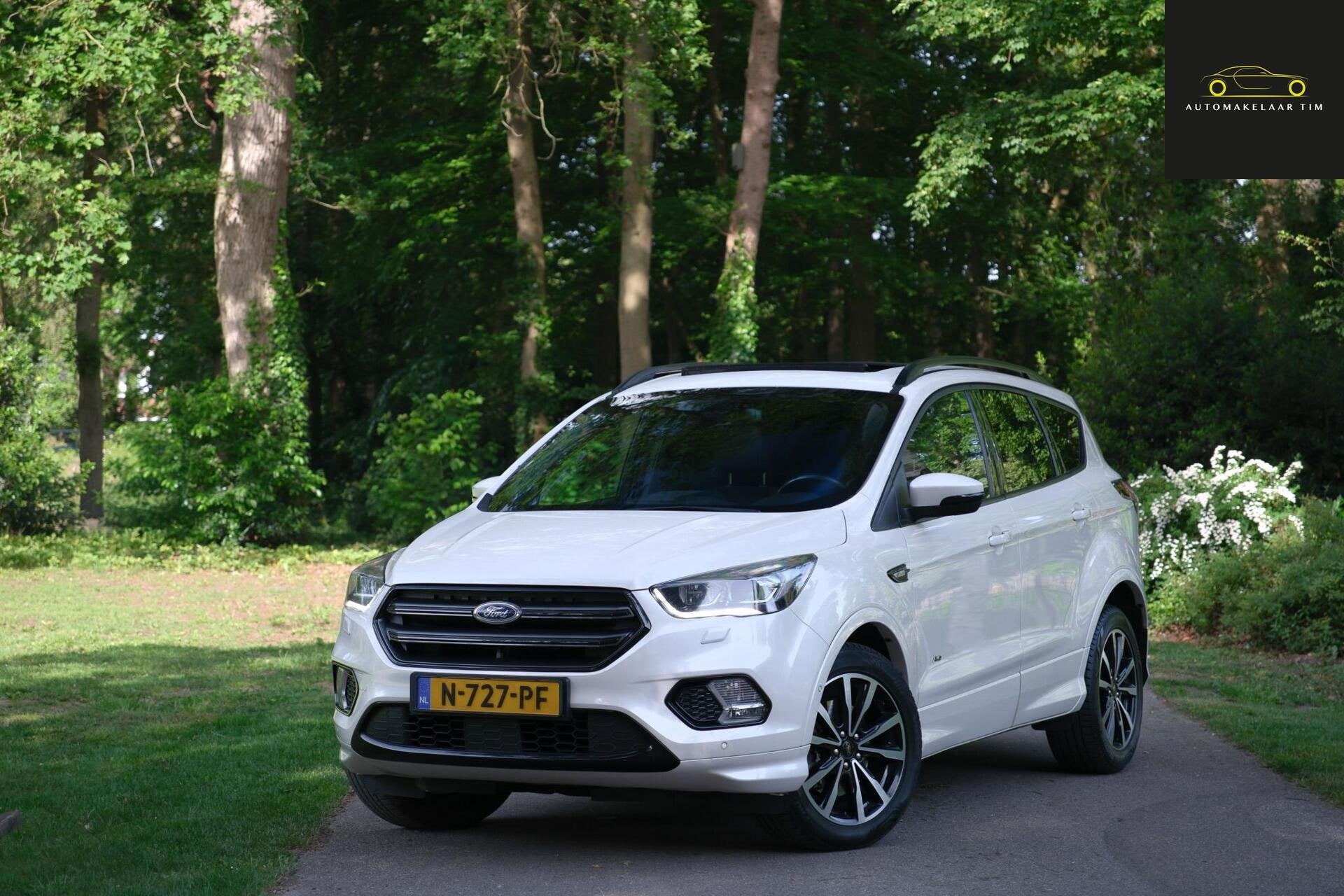 Ford Kuga 1.5 EcoBoost ST Line Automaat / Trekhaak / Open da, Auto's, Ford, Automaat, Euro 6, 4 cilinders, Wit