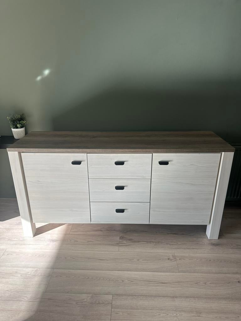 Creme/bruine dressoir, Ophalen, Gebruikt, Met deur(en), 50 tot 100 cm