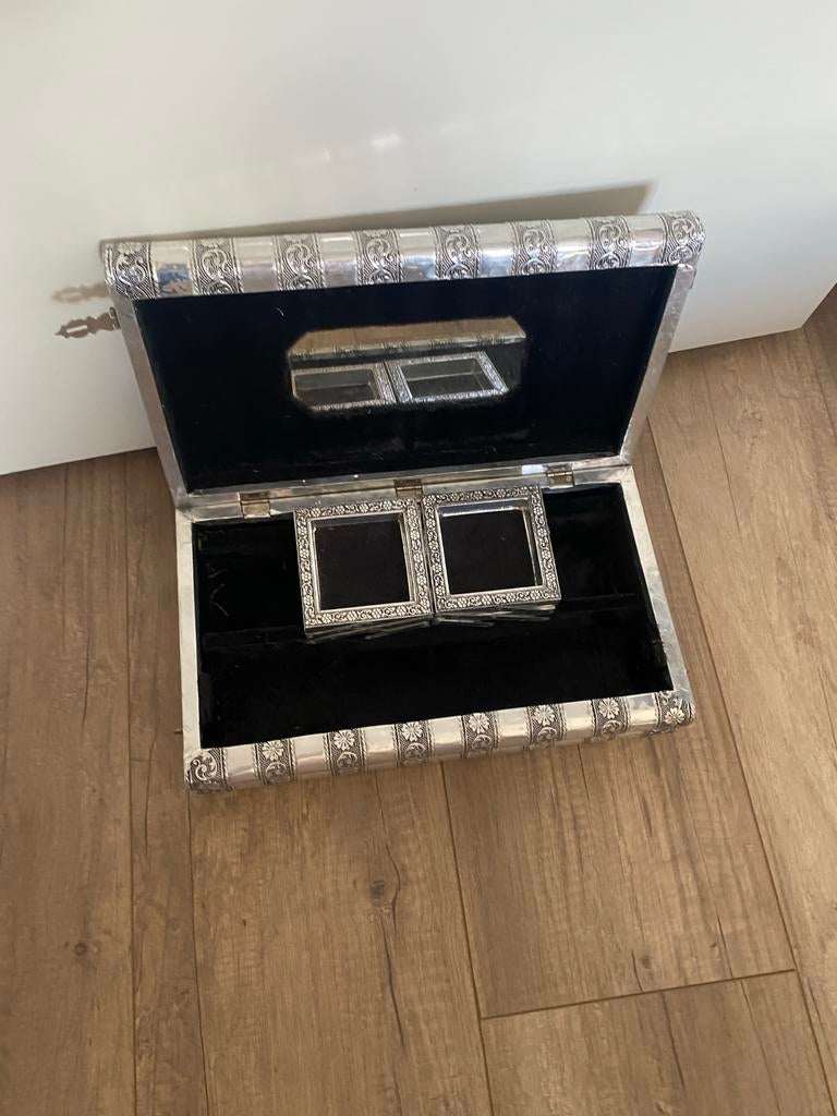 Zilverkleurige sieradendoos met spiegel en olifanten, Ophalen of Verzenden