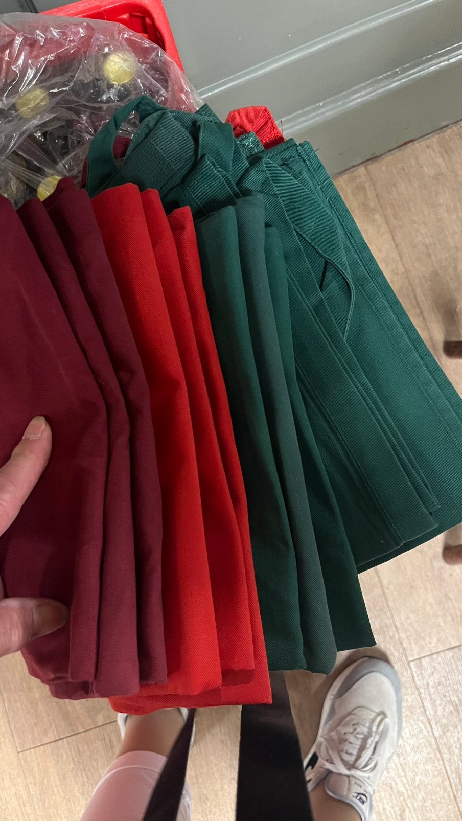 33 st Horeca sloof , schort ,lang, kort , groen , rood blauw, Ophalen