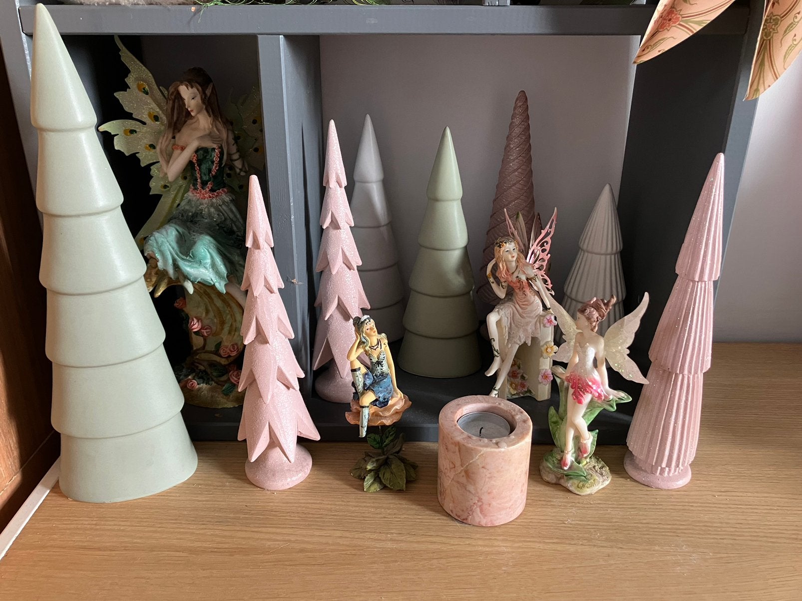 Prachtig dromerig elfendorp keramiek pastel kleuren, Huis en Inrichting, Woonaccessoires | Overige, Ophalen, Zo goed als nieuw