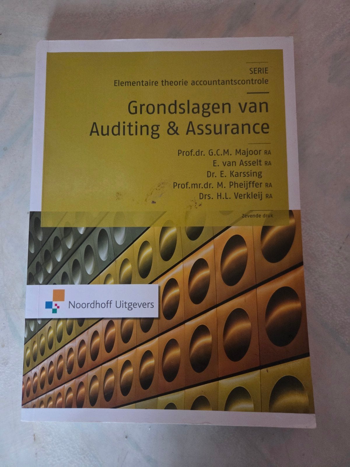 Grondslagen van Auditing & Assurance - 7e druk, Boeken, Studieboeken en Cursussen, Zo goed als nieuw, Gamma, Prof.dr. G.C.M. Majoor RA, E. van Asselt RA, Dr. E. Karssing