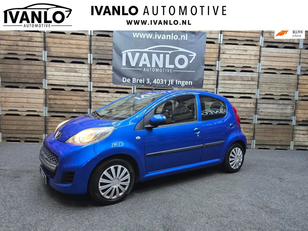 Peugeot 107 1.0-12V XS Airco CPV Side Aibags Trekhaak, Auto's, Voorwielaandrijving, Euro 5, Stof, Gebruikt