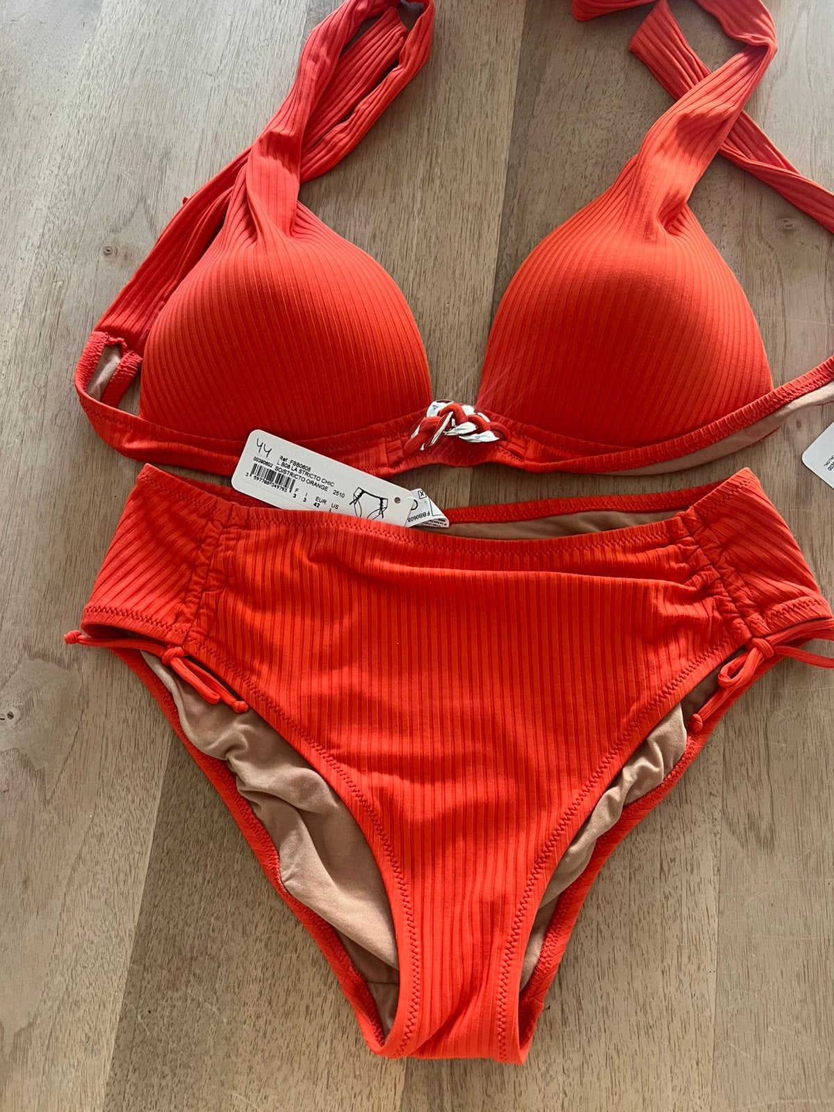 Antigel bikini maat 42 B slip 42 NIEUW!! Nu €70,-, Ophalen of Verzenden, Nieuw, Bikini