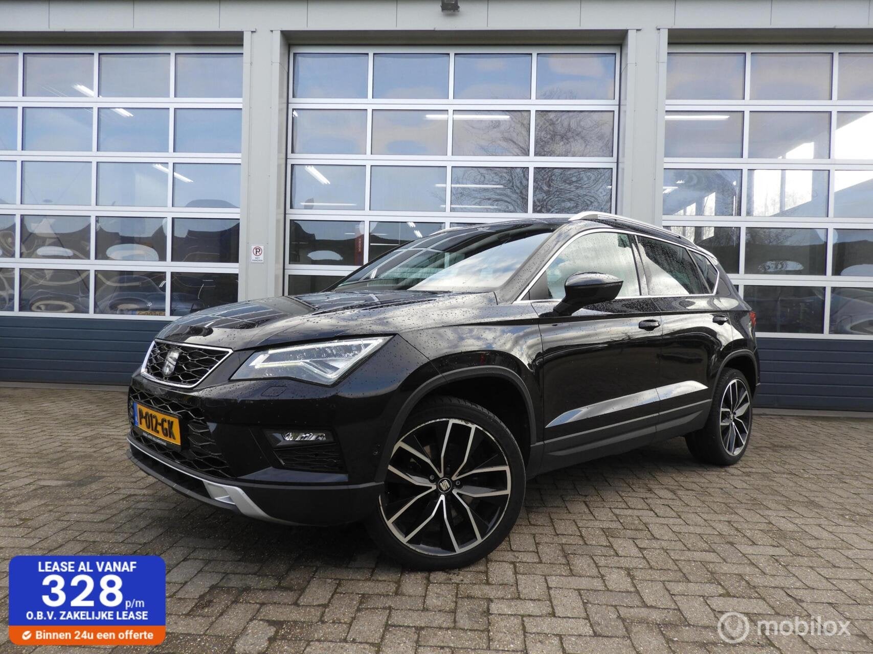 Seat Ateca 1.5 TSI Xcellence , Panoramadak , Virtual, Auto's, 4 cilinders, Zwart, Bedrijf, SUV of Terreinwagen