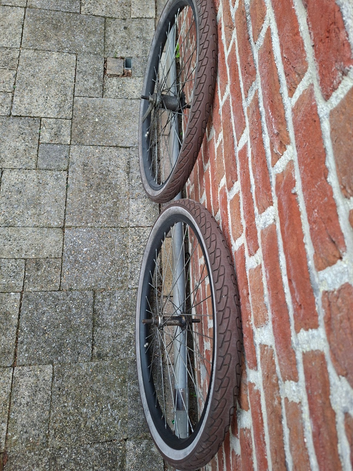 26 inch fietswielen met banden (26 x 1.75), Fietsen en Brommers, Ophalen, Zo goed als nieuw, Wiel