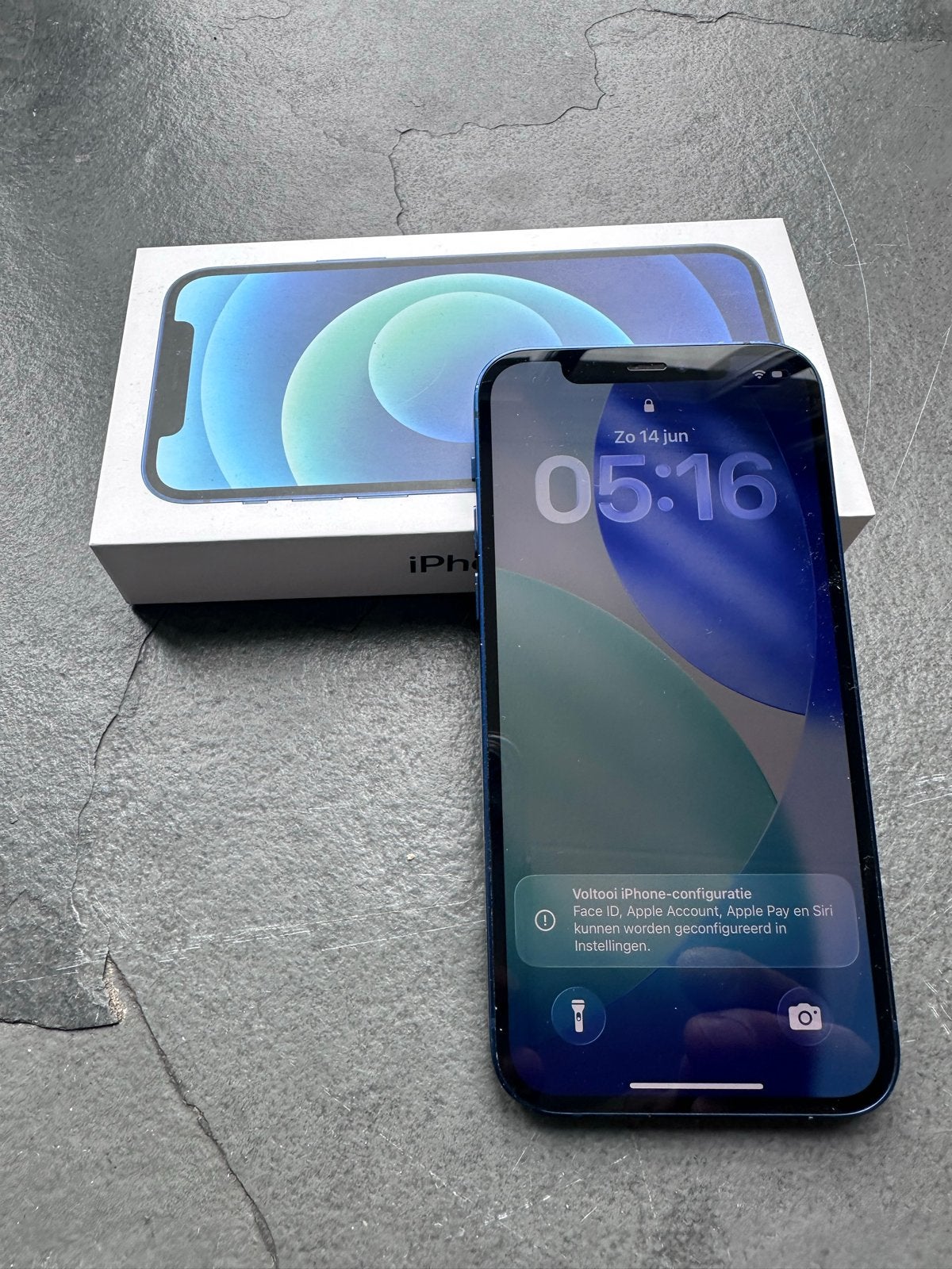 iPhone 12 Blauw 64GB - Zo goed als nieuw, Ophalen, Blauw, Zo goed als nieuw, Zonder simlock