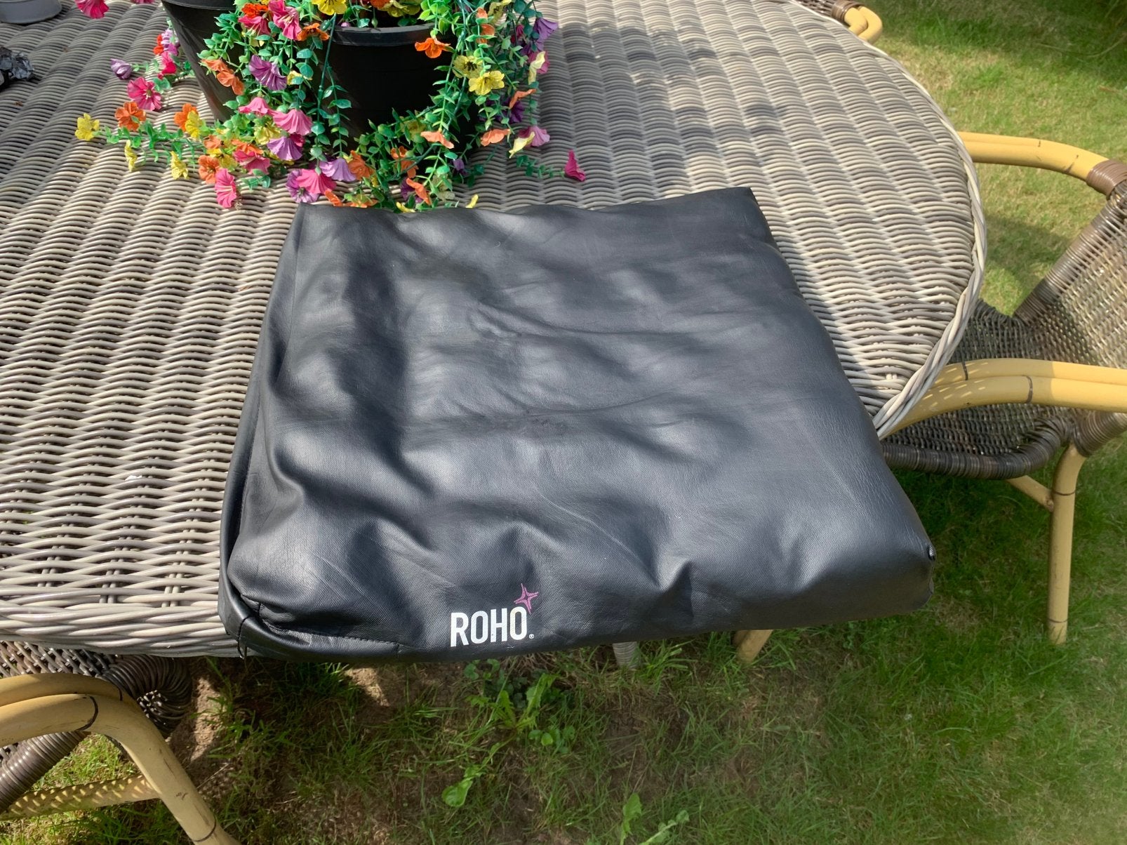 ROHO anti-decubitus luchtkussen / zitkussen (rol) stoel, Diversen, Ophalen of Verzenden, Zo goed als nieuw