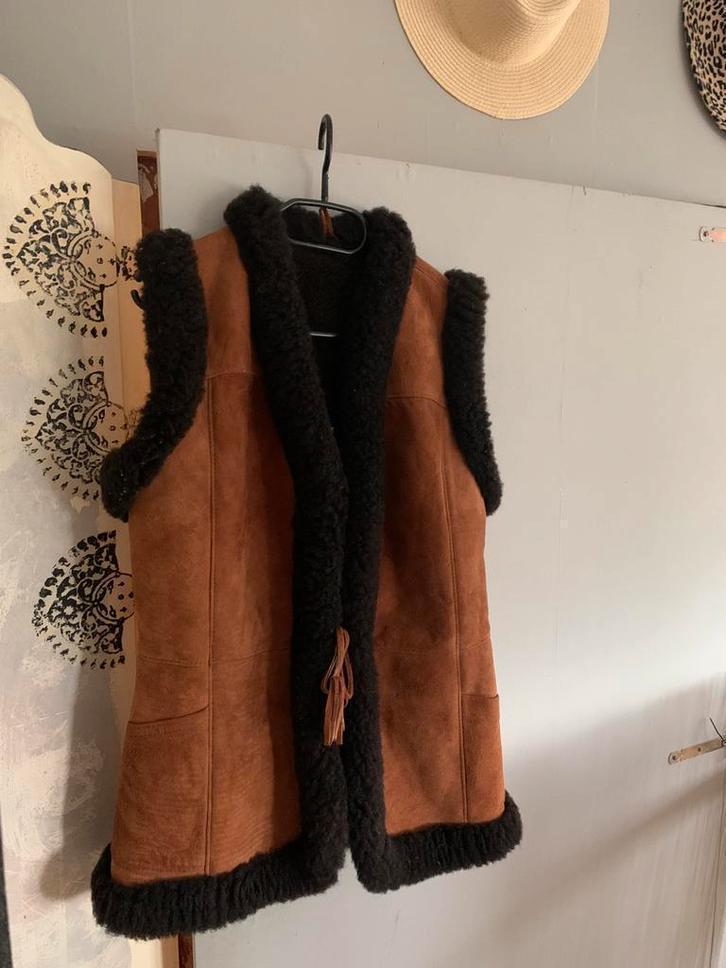 Vintage shearling waistcoat S M bohemian gilet schapenvacht, Kleding | Dames, Bodywarmers, Maat 38/40 (M), -, Ophalen of Verzenden