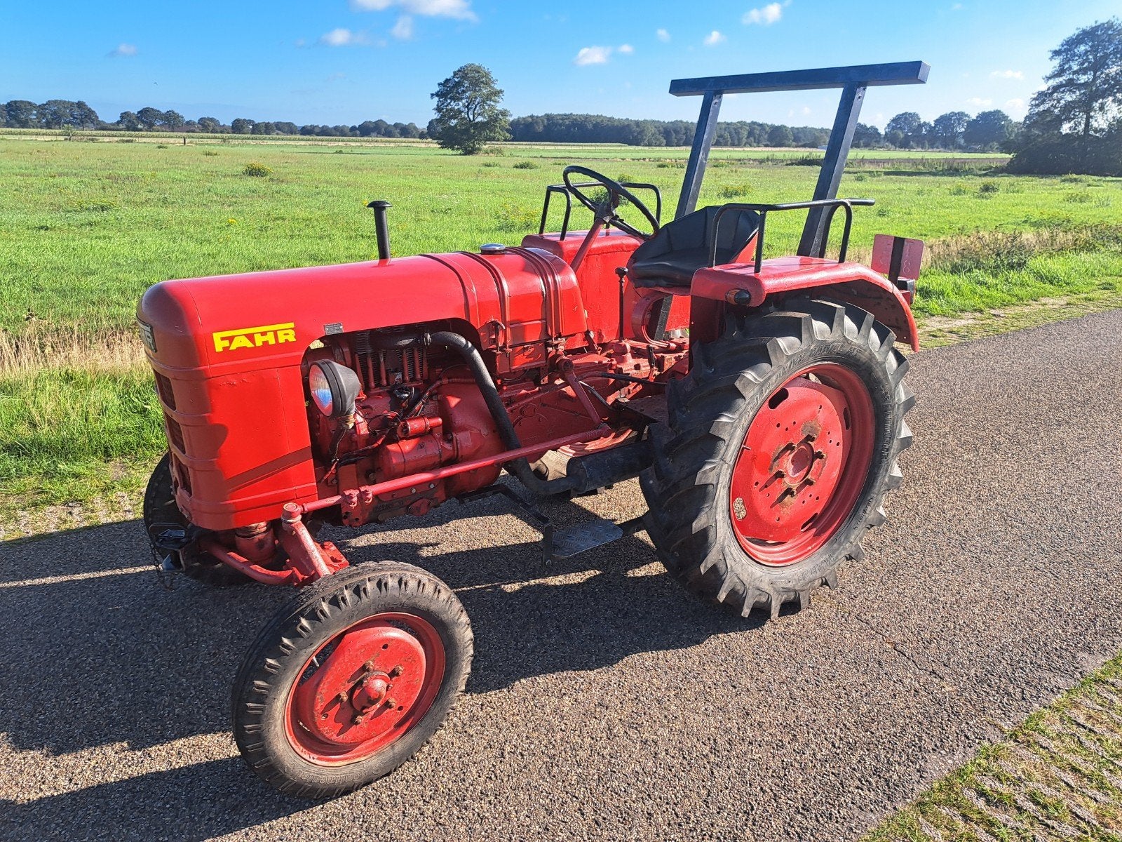 fahr H130 tractor trekker agrarisch landbouw Pk oldtimer MF, Tot 2500, Oldtimer, Tot 80 Pk, Ophalen