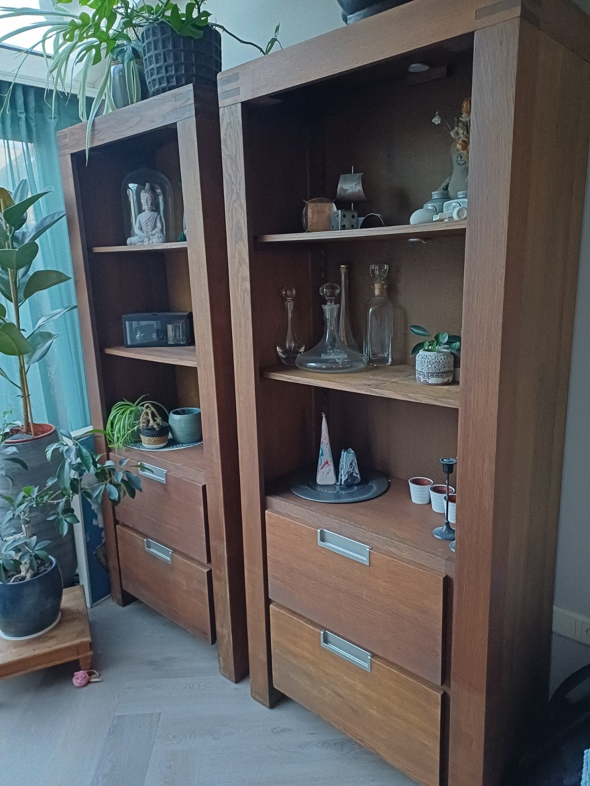 Set van 2 massief houten boekenkasten met lades, Huis en Inrichting, Ophalen, Zo goed als nieuw, 25 tot 50 cm, 50 tot 100 cm