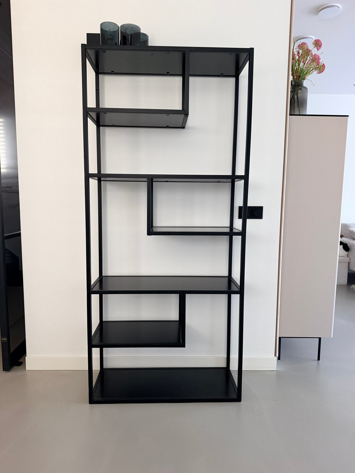 WOOOD Vakkenkast Teun Zwart Metaal 188x85x35 cm, Ophalen, Met plank(en), Gebruikt, 50 tot 100 cm