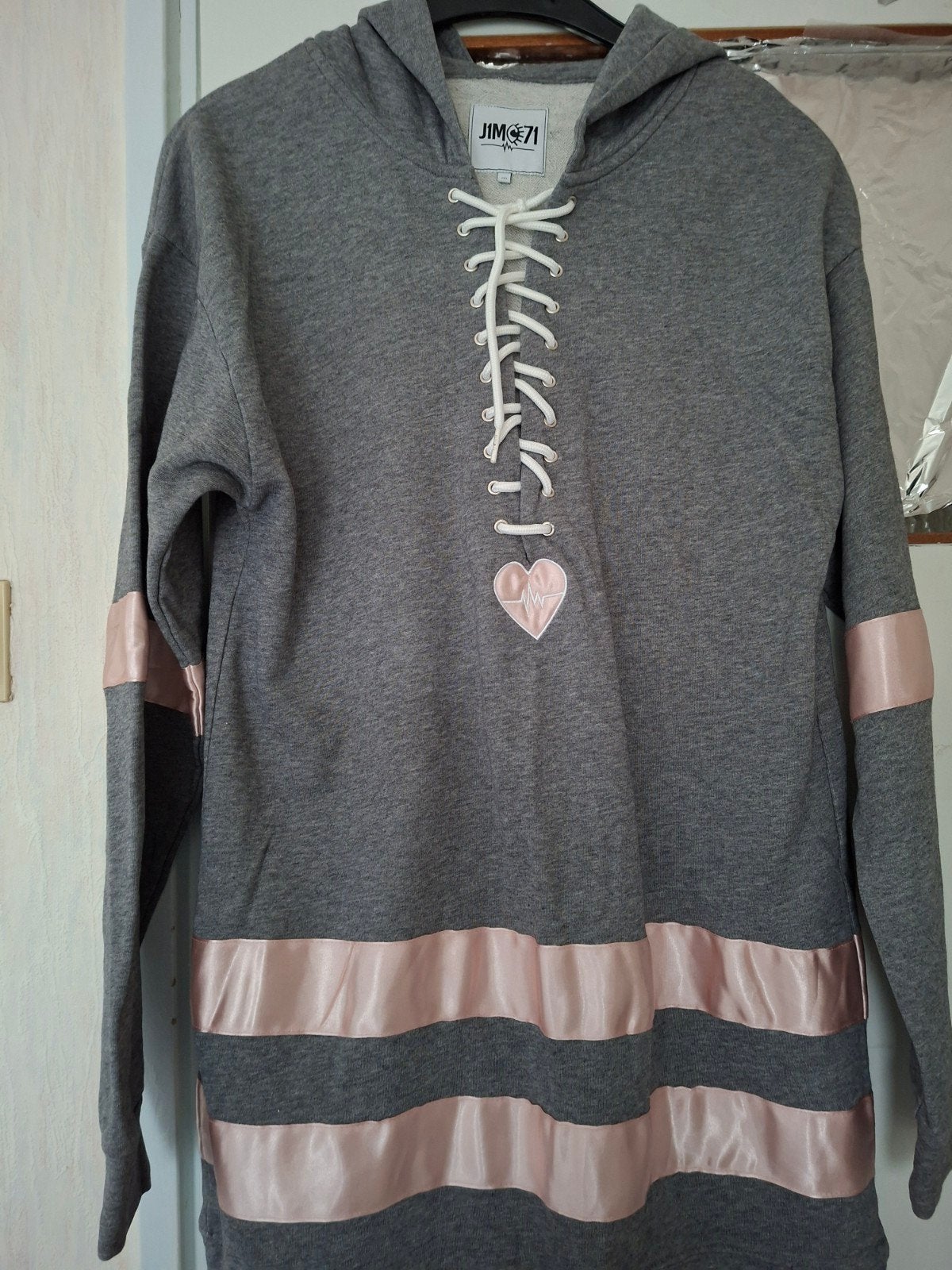 jim71 dameskleding lange sweater/huispak grijs/roze mt M, Kleding | Dames, Maat 38/40 (M), JIM 71, Ophalen of Verzenden, Zo goed als nieuw