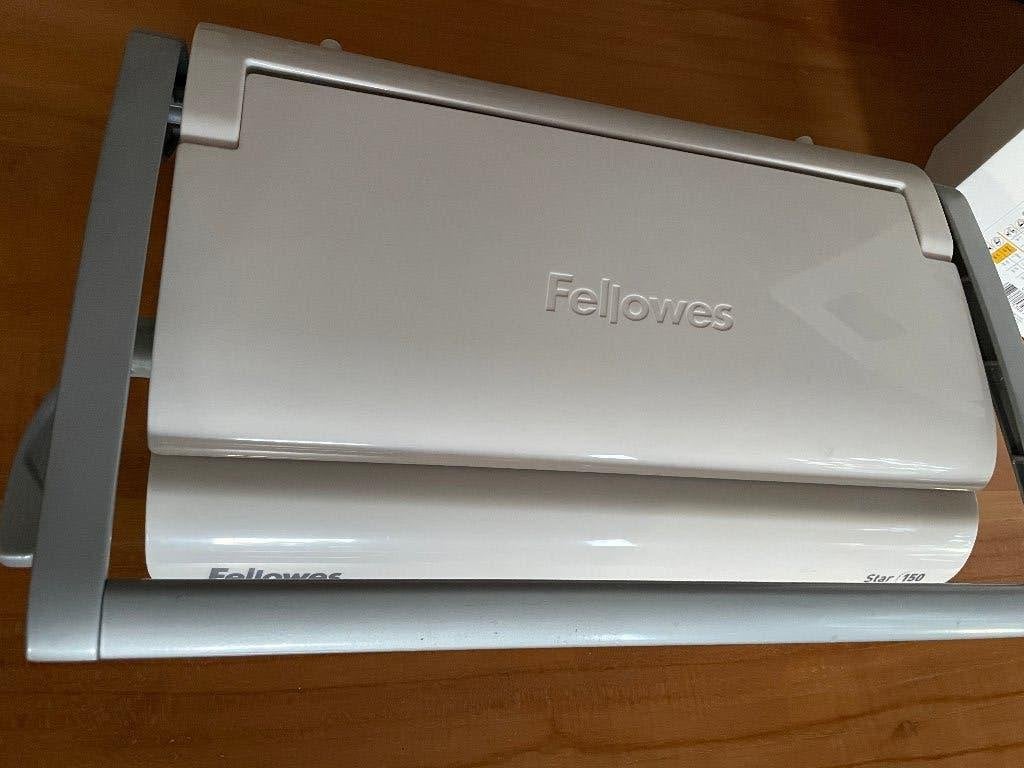 Fellowes, Ophalen of Verzenden, Zo goed als nieuw