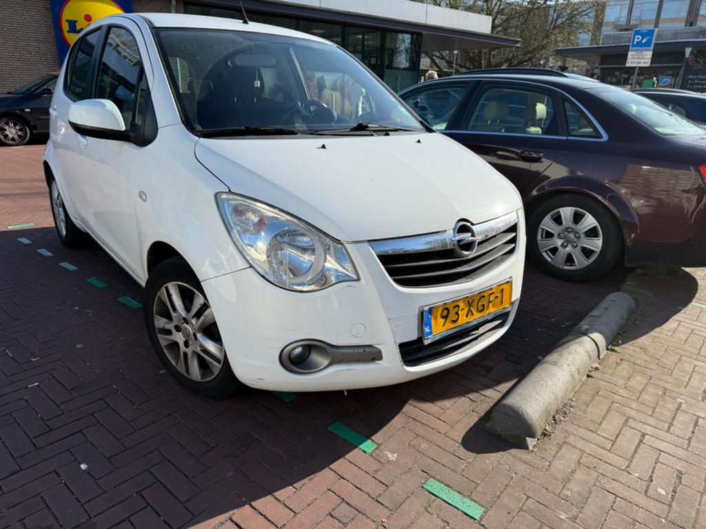 Opel Agila 1.0 12V 2012 Wit, 31 €/maand, Origineel Nederlands, Handgeschakeld, Particulier