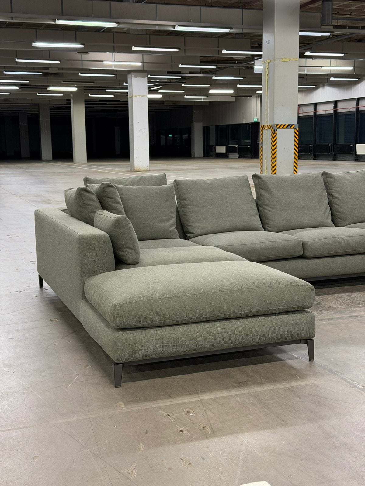 Minotti Andersen Hoekbank | Groen | NIEUWSTAAT + Garantie, Overige materialen, Hoekbank, 300 cm of meer, Ophalen of Verzenden