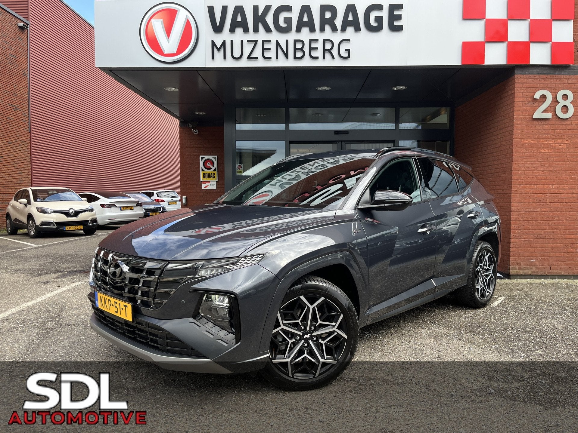 Hyundai Tucson 1.6 T-GDI HEV N Line 4WD // KEYLESS // LEDER-, Auto's, Hyundai, Gebruikt, Zwart, 4 cilinders, Overige brandstoffen