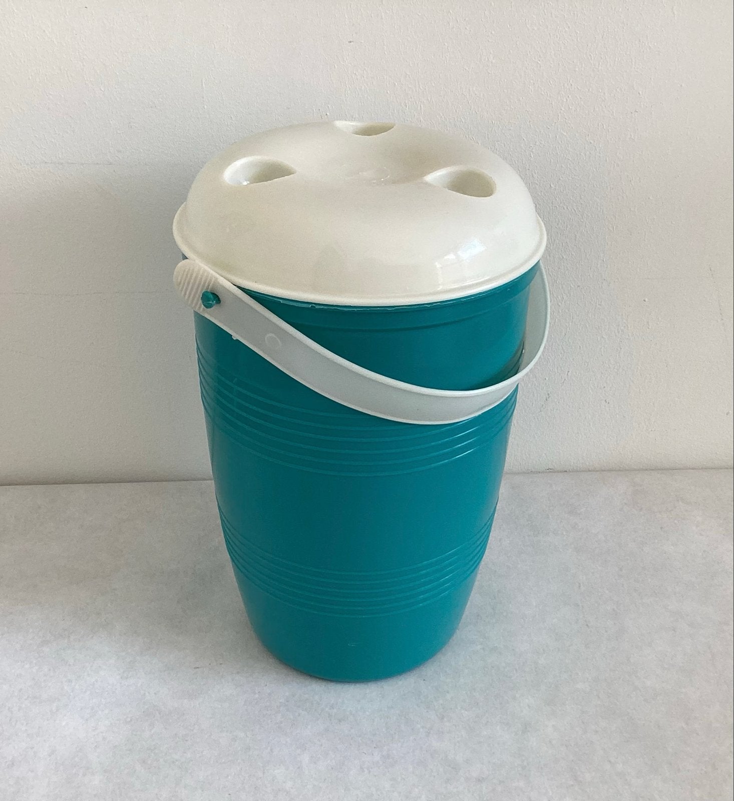 Vintage Leiria IJsemmer met tang - Turquoise/Wit, Kunststof, Ophalen of Verzenden, Meerkleurig, Overige merken