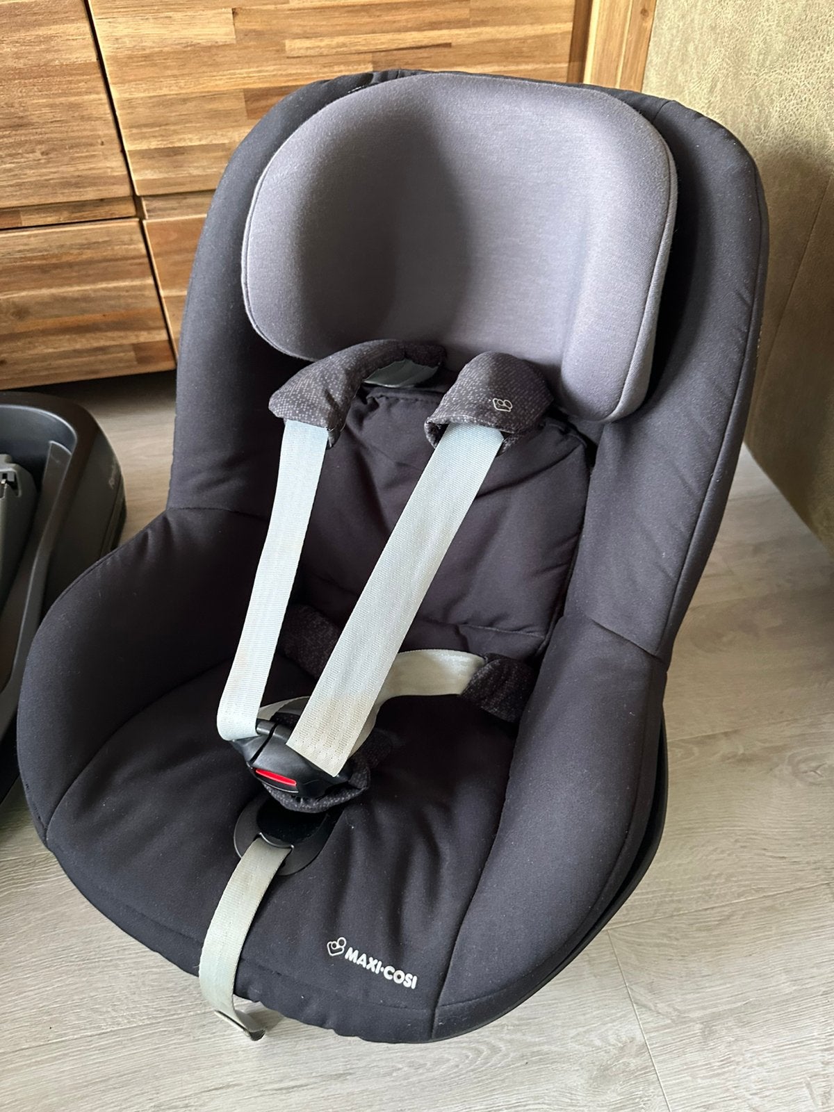 Maxi Cosi Familyfix Pearl, Kinderen en Baby's, Autostoeltjes, Gebruikt, 9 t/m 18 kg, Ophalen of Verzenden, Maxi-Cosi