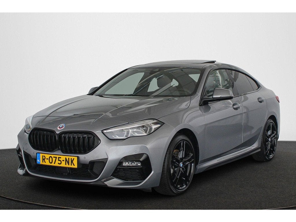 BMW 2 Serie Gran Coupé 218i Business Edition M Sport Panora, Auto's, BMW, 136 pk, Gebruikt, 1350 kg, Origineel Nederlands