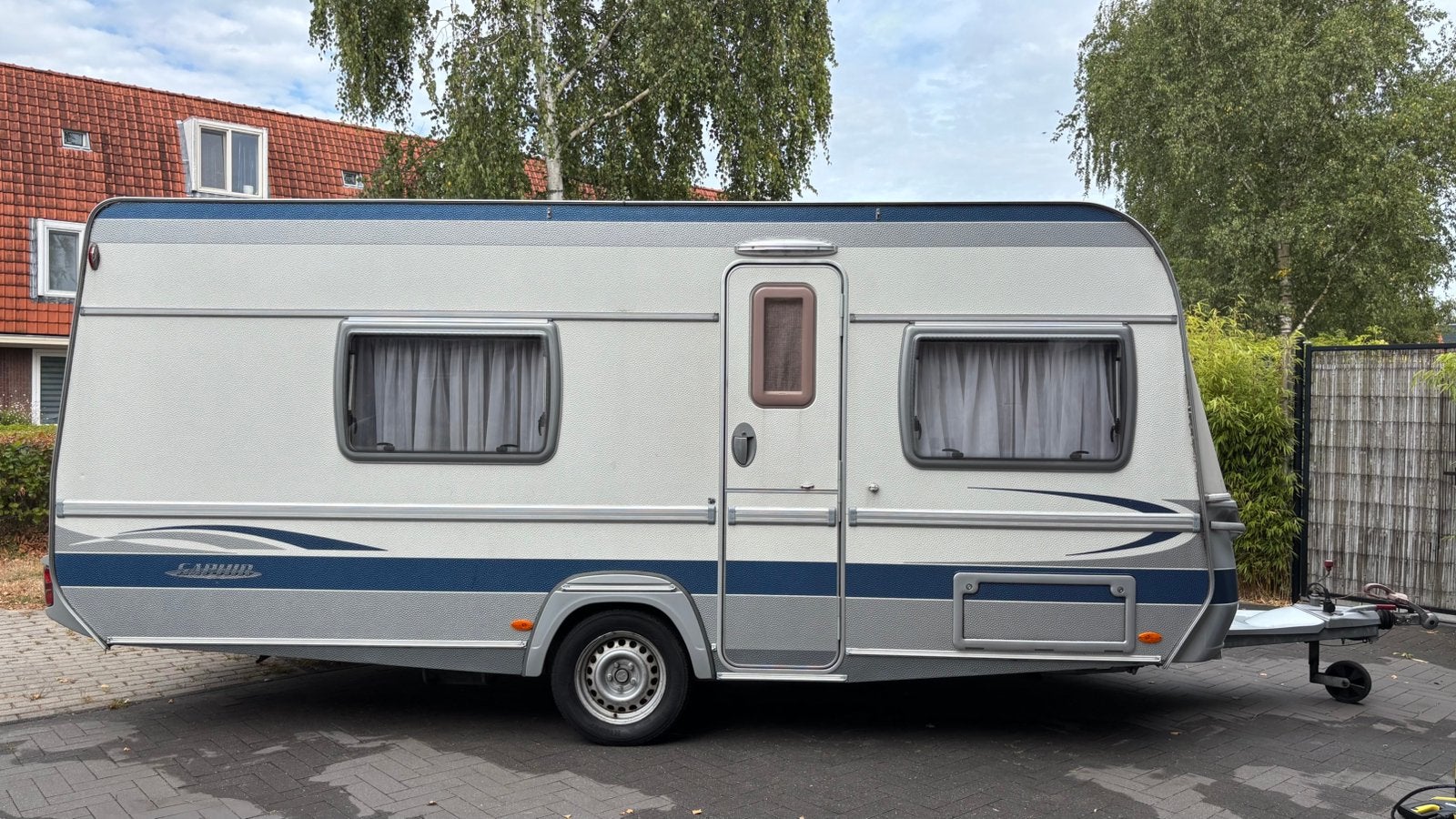 Fendt Saphir 490 TKM 2005, stapelbed, treinzit, matrassen., Caravans en Kamperen, Caravans, Overige typen, Treinzit, Particulier