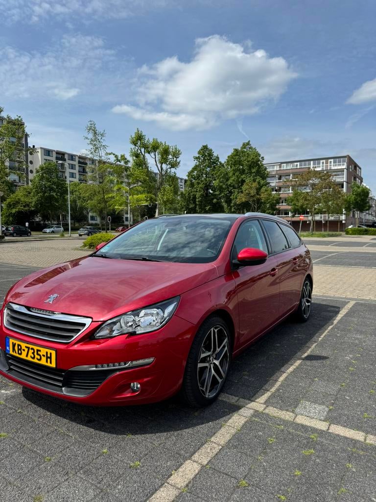 Peugeot 308SW 2016 Full Options|Panorama|Navi|Cruise|APK2027, Auto's, Voorwielaandrijving, Stof, 1199 cc, 1165 kg
