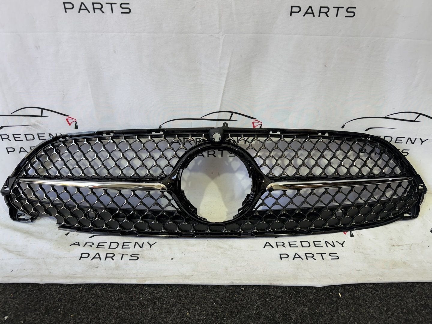 Mercedes CLE W236 Grille Grill Diamond Camera A2368880800, Gebruikt, -, Ophalen of Verzenden, -