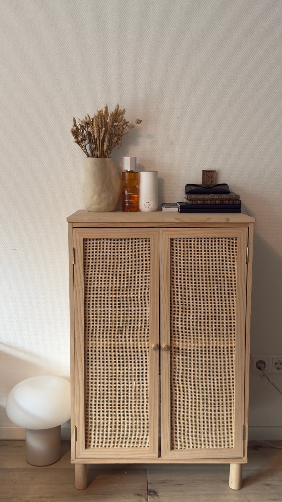 Søstrene Grene Wooden Cabinet with Rattan Door, Ophalen, Zo goed als nieuw