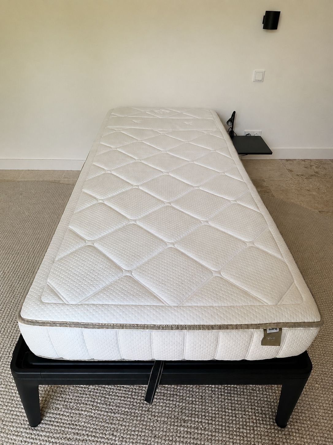 Auping Vivo medium matras 90x210 - als nieuw, Ophalen, 90 cm, Eenpersoons, 210 cm