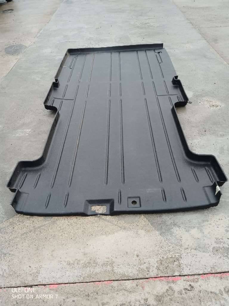 KUNSTOF VLOERMAT - ACHTERLAAD RUIMTE TRANSIT/TOURNEOO CUSTOM, Auto-onderdelen, Ophalen, Nieuw, Ford