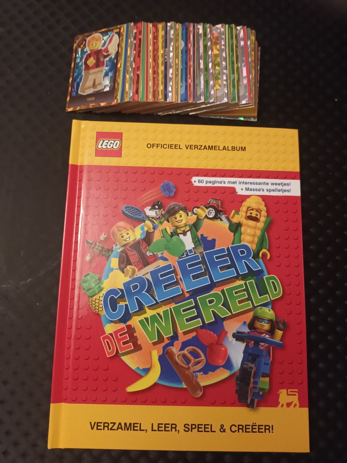 Lego Creeer de wereld boek met alle 140 kaartjes, Ophalen of Verzenden, Nieuw