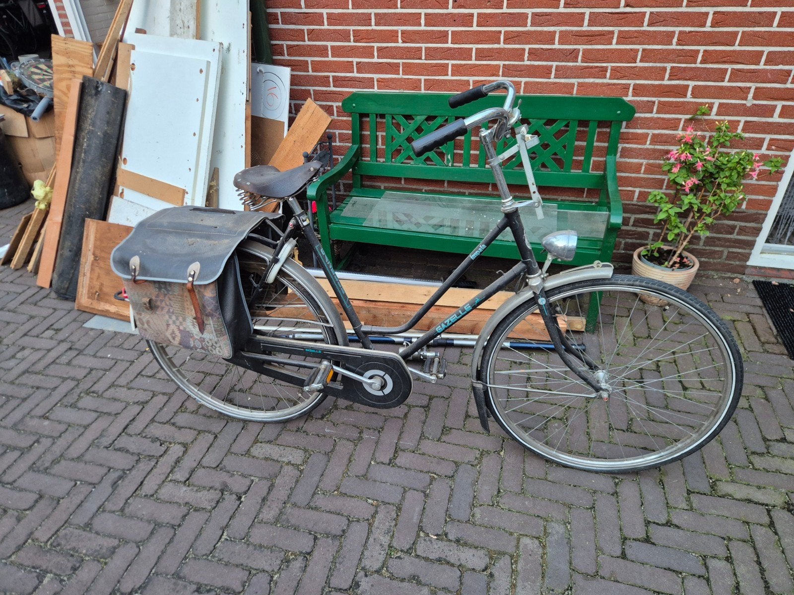 Gazelle damesfiets, Fietsen en Brommers, Fietsen | Oldtimers, Ophalen