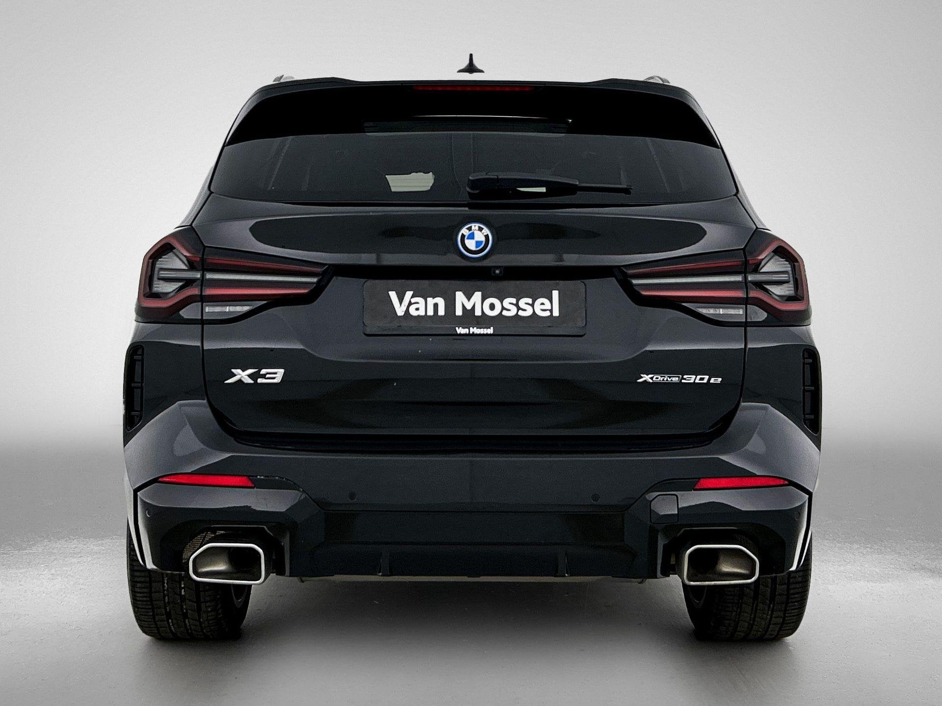 BMW X3 xDrive30e High Executive | M SPORT | PANORAMADAK | AC, Auto's, Gebruikt, 4 cilinders, Zwart, Bedrijf