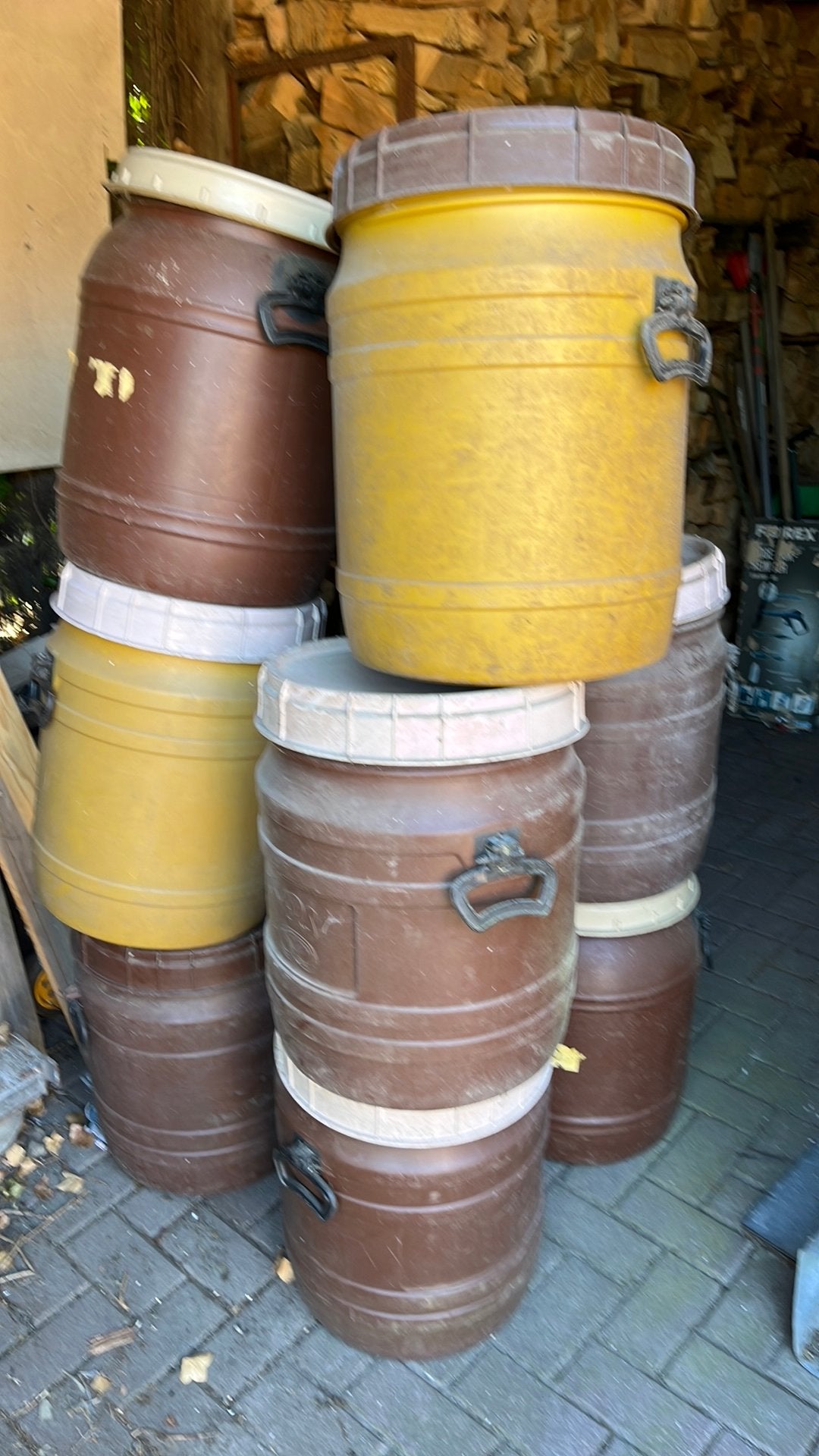 Grote tonnen, Tuin en Terras, Regentonnen, Minder dan 75 liter, Ophalen, Gebruikt, Kunststof
