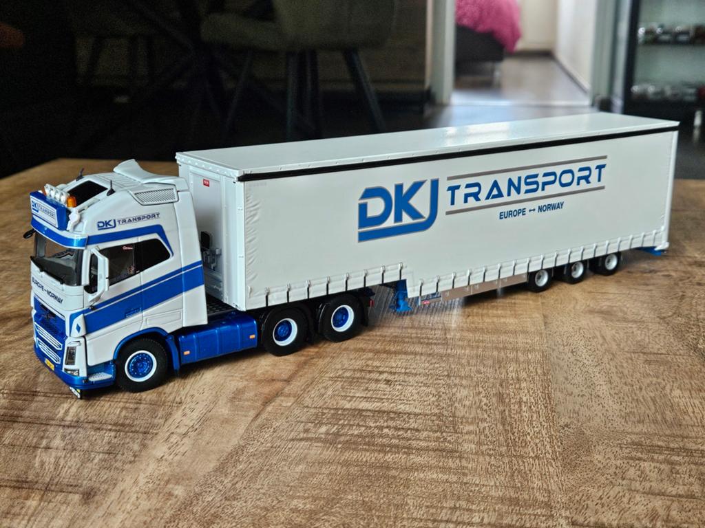 Wsi DKJ Volvo Fh16, Ophalen of Verzenden, Zo goed als nieuw, Bus of Vrachtwagen, Wsi