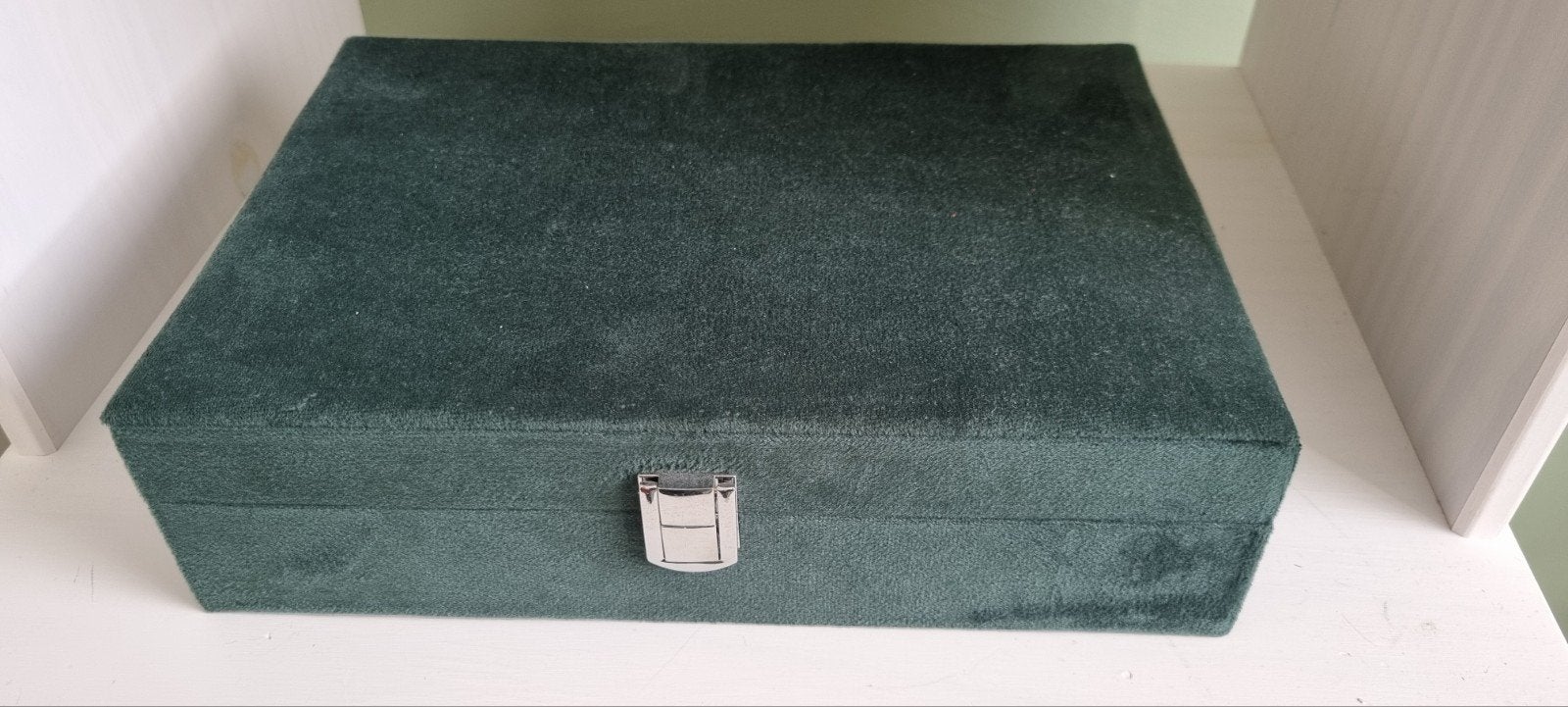 Groene sieradendoos, Sieraden, Tassen en Uiterlijk, Beautycases, Ophalen, Gebruikt, Groen