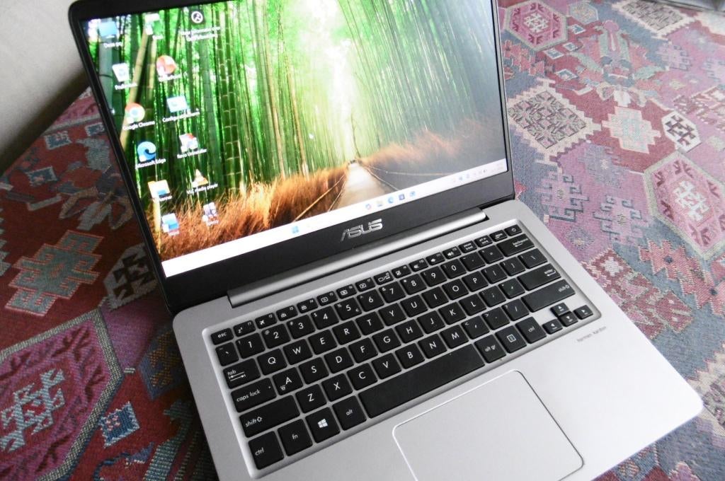 Asus UX410U met Windows 11 en Office 2021, Qwerty, 8 GB, 14 inch, Ophalen of Verzenden