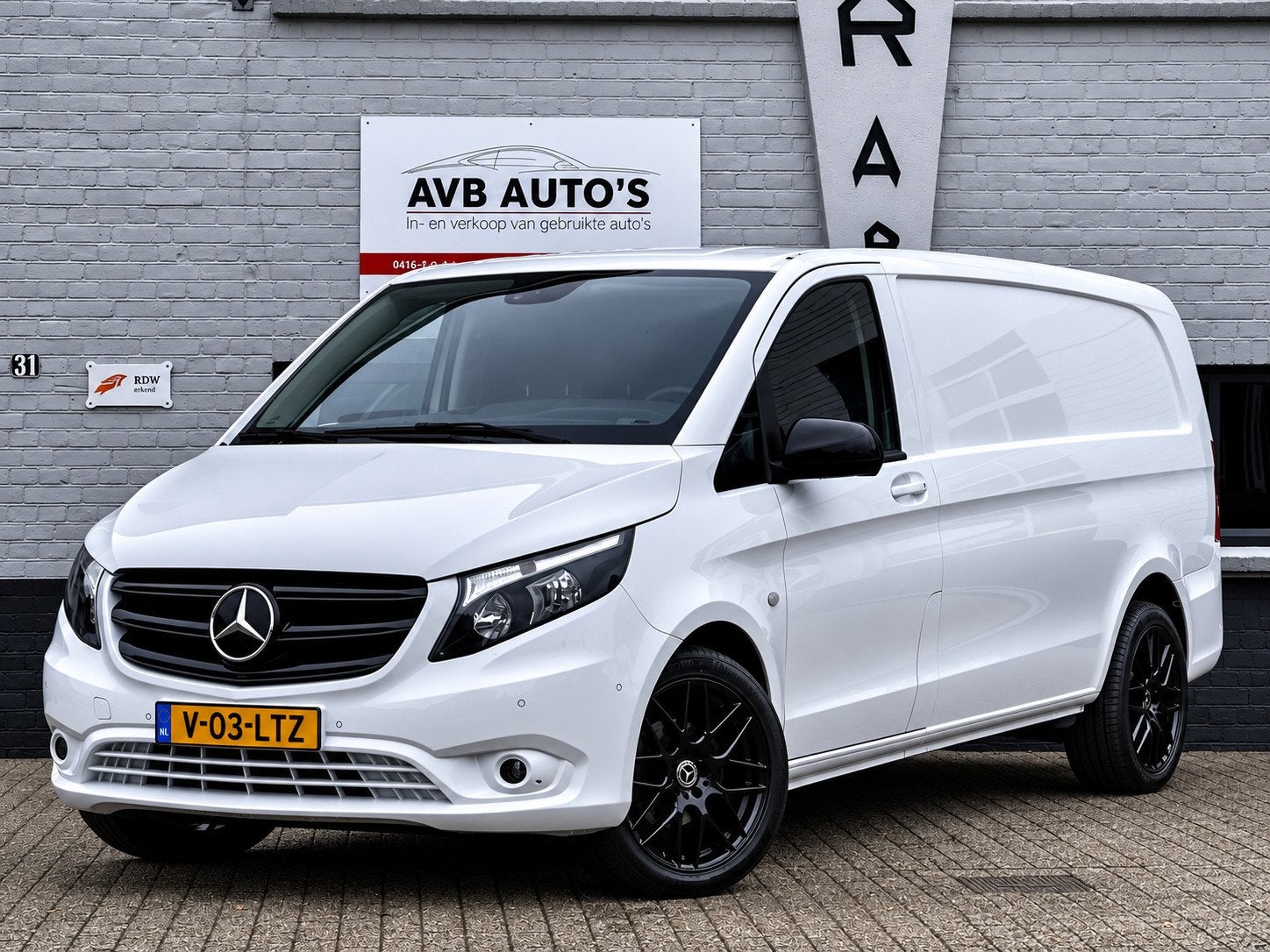 Mercedes-Benz Vito 116 CDI L3 Extra Lang Cruise Navi Trekhaa, Gebruikt, 4 cilinders, Electronic Stability Program (ESP), 2500 kg